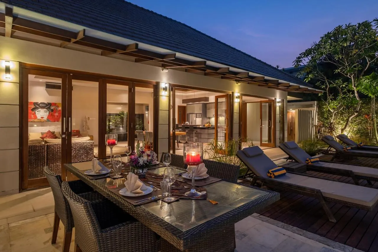 Villa 500M2 With 14M Pool, Bbq, Pinball - Seminyak