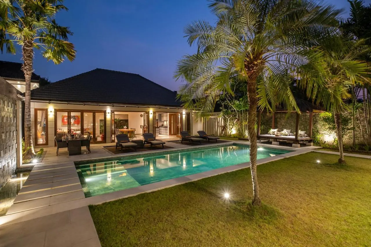 Villa 500M2 With 14M Pool, Bbq, Pinball - Seminyak אינדונזיה